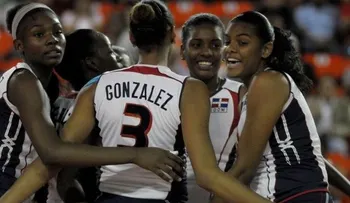 RD avanza a la final sin perder un set