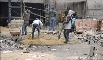 49 contratistas exigen pago de obras en el Codia