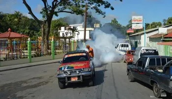 Aspirante a alcalde alianza PRSC-PRM realiza operativo fumigación en las Matas de Farfán