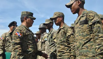República Dominicana militariza estaciones de combustibles en frontera con Haití