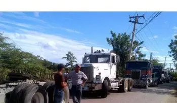 Camioneros protestan por cargas de zona franca de Haití