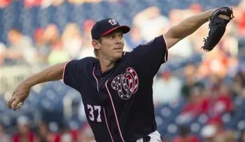 Strasburg gana 13ra decision seguida; Nacionales se imponen