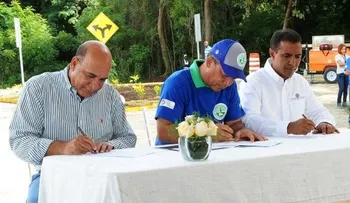 CDEEE recibe Licencia Ambiental definitiva para construcción Central Punta Catalina