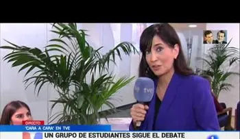 La joven fan de Rajoy que causa furor