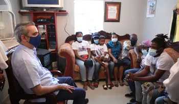 Presidente Abinader se solidariza con familiares de niños fallecidos en accidente en SPM y garantiza apoyo 