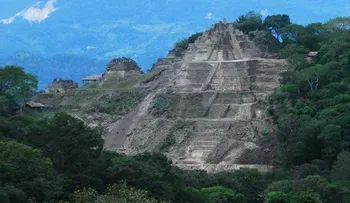 Hallan la pirámide más alta y extensa de todo México