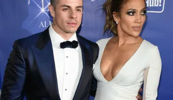 Jennifer y su novio tuvieron una fuerte discusión, porque Casper no quiso acompañarla a cena benéfica 