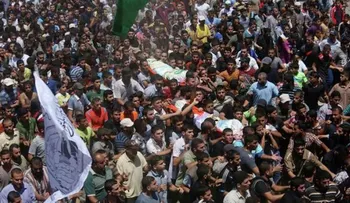 Ataque aéreo de Israel mata a tres líderes de Hamas