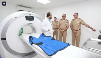 Inauguran gastroenterología y tomografía en Hospital FF.AA.