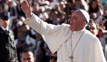 Papa Francisco: "Son los comunistas quienes piensan como cristianos"