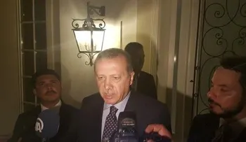 Erdogan llega Estambul y la presidencia da por acabada la intento a golpista