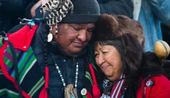 Júbilo entre los opositores al oleoducto en Dakota del Norte: "Las oraciones fueron respondidas"