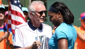 Renuncia director del torneo de Indian Wells tras comentario misógino