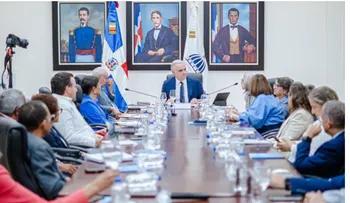 Educación inicia preparación año escolar 2026-2027