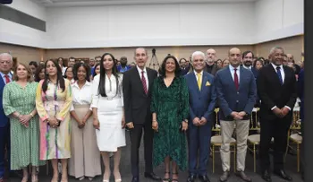 MESCyT  convoca a becas internacionales 2025
