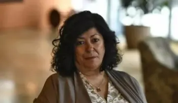Muere de un cáncer, Almudena Grandes, la gran escritora comprometida con la política