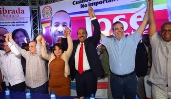 PRM y PRSC proclaman a José Montás candidato a alcalde en San Cristóbal