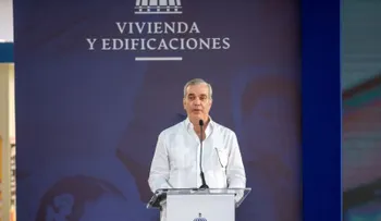 Abinader ofrece a Bukele apoyo logístico e inteligencia para misión de rescate en Haití