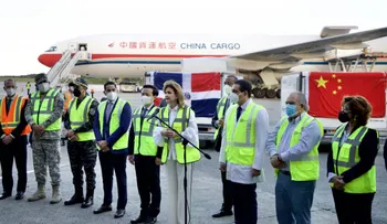  RD recibe desde China, más de un 1 millón de vacunas para combatir el COVID-19