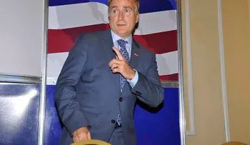 Embajador de EE.UU dice a Grimaldi, que no responde acusaciones falsas