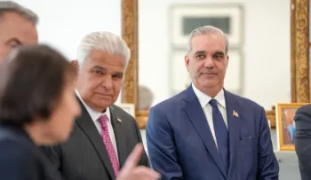 Abinader aboga por avanzar y regular la IA al mismo tiempo en América Latina