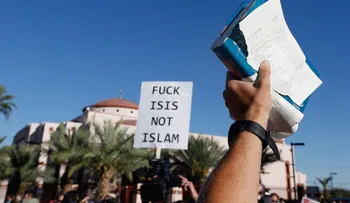 Musulmanes en EE.UU. son víctimas de xenofobia tras atentados en París
