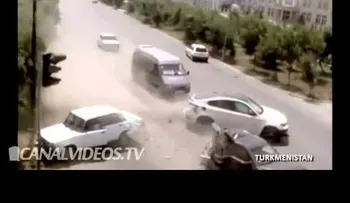 Conductores locos (Video)