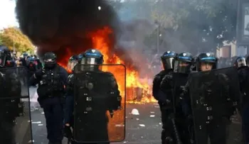 Protestas en Francia se intensifican con enfrentamientos violentos en París