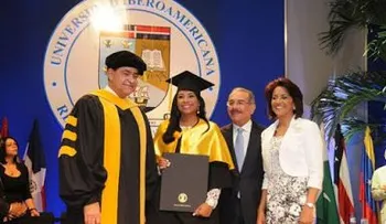 Una de las hijas del presidente Danilo Medina se graduó de doctora en medicina 