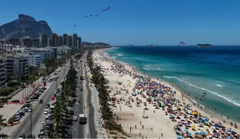 Julio frena récords de temperatura 2023 y 2024, según Copernicus