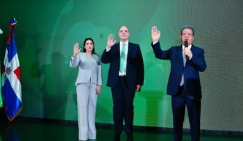 José Del Castillo se juramenta en la Fuerza del Pueblo