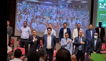 Leonel Fernández y el secretario general de la FP concluyen gira por Europa; juramentan más de 13 mil miembros