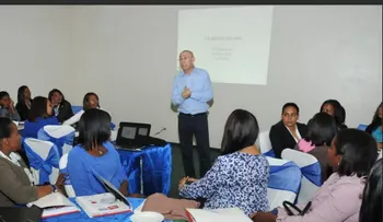 Ministerio de Educación entrena a profesores (as) de nuevo ingreso