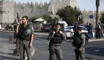 Policía israelí mata a un hombre en Jerusalén tras ataque a un oficial