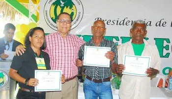 Embellecimiento reconoce a empleados en Día del Trabajo