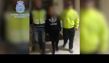 Detienen en España a una colombiana buscada por atentados con coches bomba