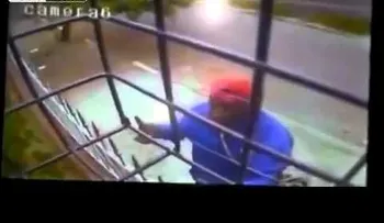 Un método eficaz para mantener a raya a los ladrones en Brasil (VIDEO)