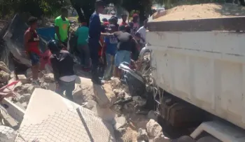 Un chofer y otras tres personas mueren en un trágico accidente de tránsito 