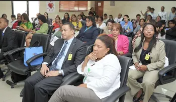 Ministerio de Salud y OJD-Funglode exponen perspectiva jurídica protección a la maternidad