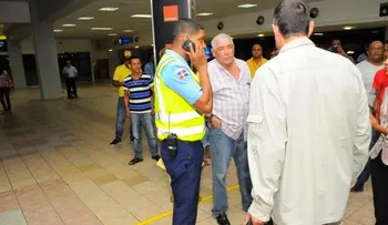 Menor se identificó como "Pablo Escobar" hizo llamada de falsa bomba en el AILA 