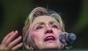 Departamento de Estado de EEUU reabre caso Clinton