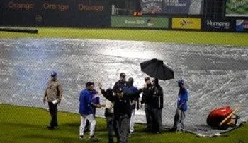 Partido entre Licey y Toros suspendido por lluvias se jugará el jueves