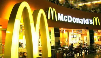 Chile: Multan a McDonaldâ??s por vender hamburguesa con cola de ratón