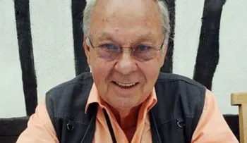 Muere excaricaturista de Charlie Hebdo Maurice Sinet