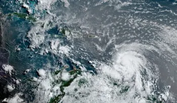 República Dominicana bajo alerta total ante paso huracán Elsa, que entraría por la parte sur, Barahona, Abinader instruye salvar vidas