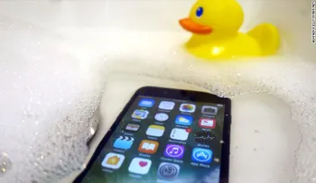 Qué debes hacer si se moja tu iPhone 7