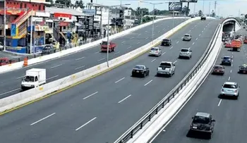 MOPC cierra pasos a desnivel y puentes por mantenimiento en el GSD