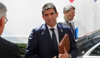 Vicepresidente de Uruguay admite que no es "licenciado en genética humana" como decía