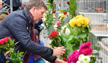 En medio del duelo en Suecia, identifican a sospechoso de ataque en Estocolmo