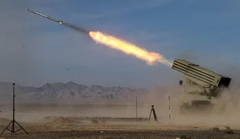 Kuwait intercepta ataques con misiles y drones lanzados por Irán en medio de nuevas tensiones